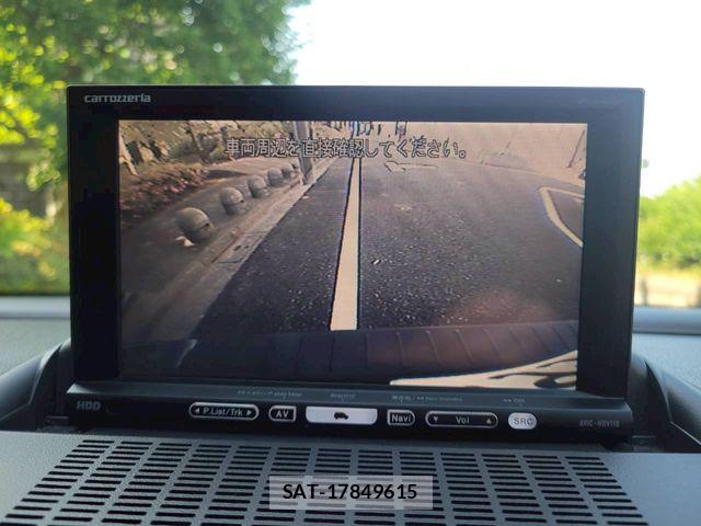 Volvo V50 2012-08 6915029-29