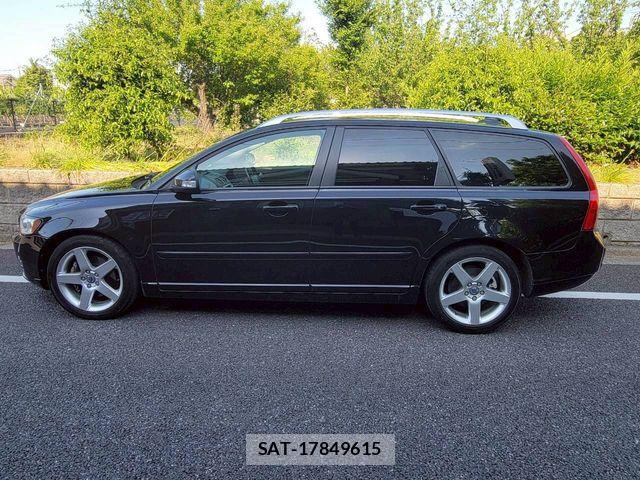 Volvo V50 2012-08 6915029-3