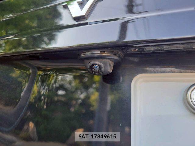 Volvo V50 2012-08 6915029-6