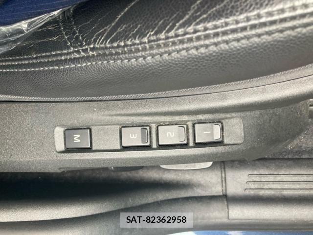 Volvo V50 2012-02 7394150-16
