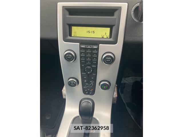 Volvo V50 2012-02 7394150-20