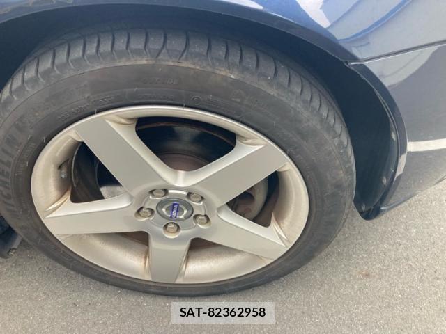 Volvo V50 2012-02 7394150-3