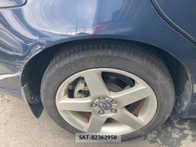 Volvo V50 2012-02 7394150-4