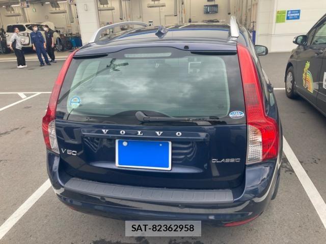 Volvo V50 2012-02 7394150-6