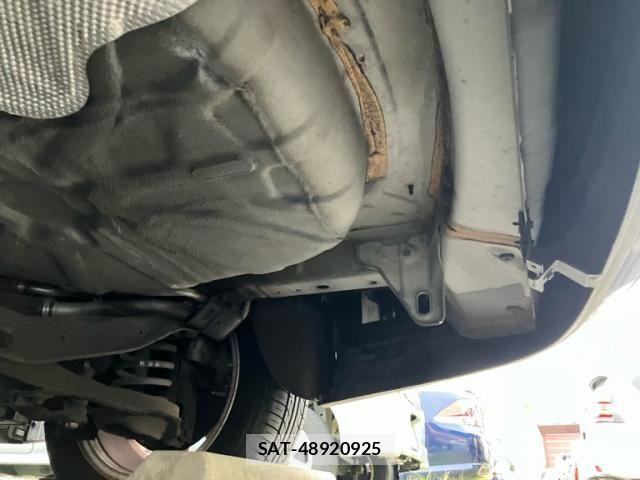 Volvo V50 2011-08 7790271-16
