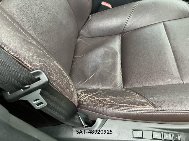 Volvo V50 2011-08 7790271-27