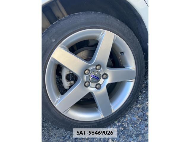 Volvo V50 2012-03 7981472-7