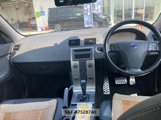 Volvo V50 2009-09 8076063-11