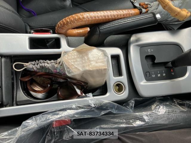 Volvo V50 2011-09 8102540-20