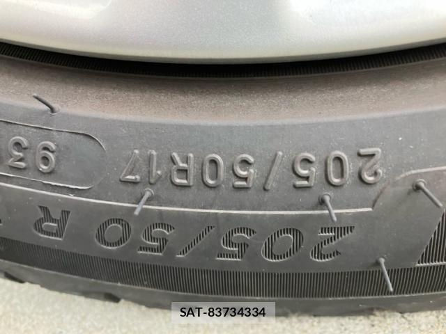 Volvo V50 2011-09 8102540-5