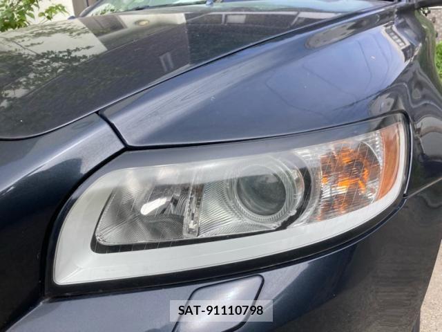 Volvo V50 2009-09 8338397-10
