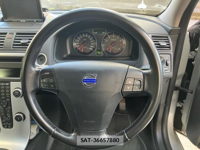 Volvo V50 2010-10 8369627-12