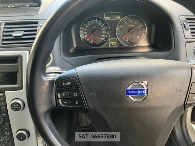 Volvo V50 2010-10 8369627-14