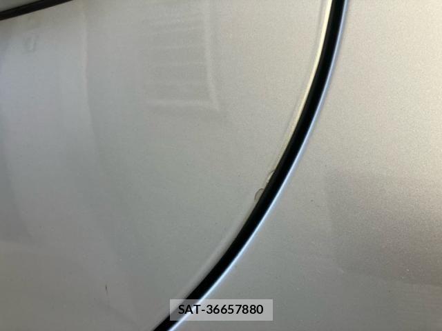 Volvo V50 2010-10 8369627-21