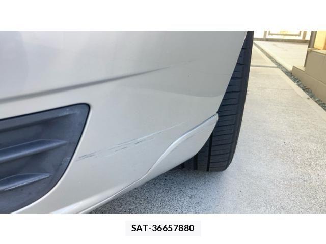 Volvo V50 2010-10 8369627-24