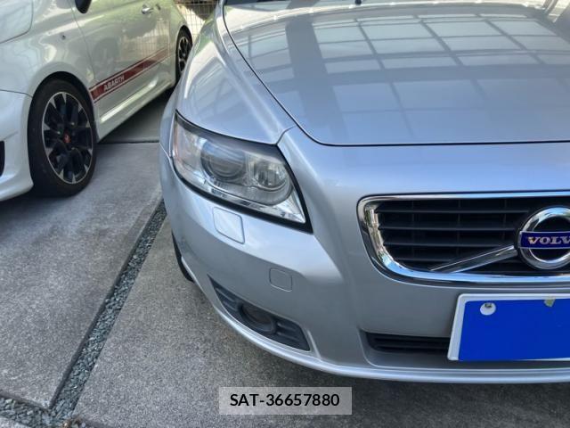 Volvo V50 2010-10 8369627-4