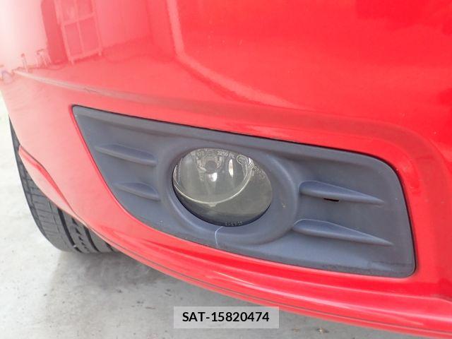 Volvo V50 2011-08 8528083-9