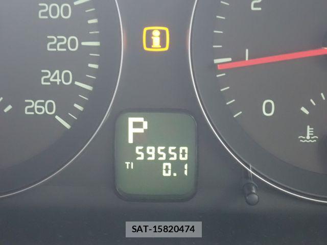 Volvo V50 2011-08 8528083-12