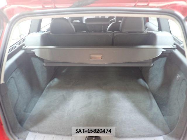 Volvo V50 2011-08 8528083-22