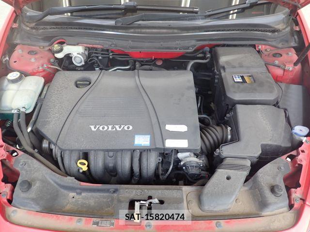 Volvo V50 2011-08 8528083-24