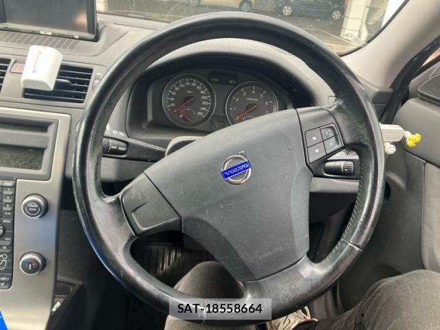 Volvo V50 2009-11 8528082-13