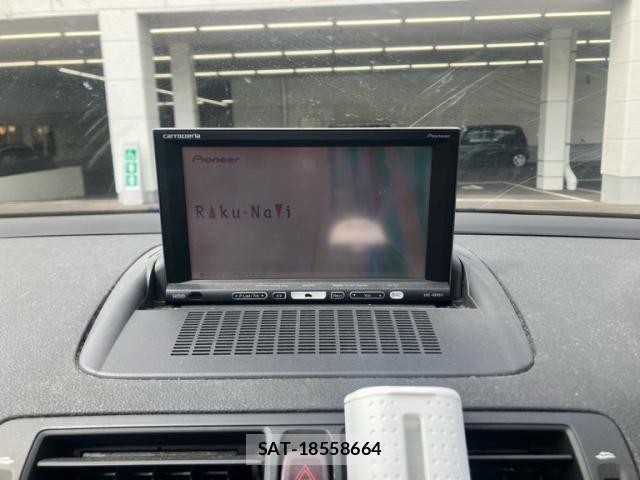 Volvo V50 2009-11 8528082-17