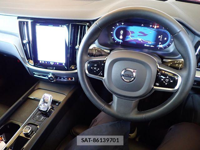 Volvo V60 2023-04 526555-15