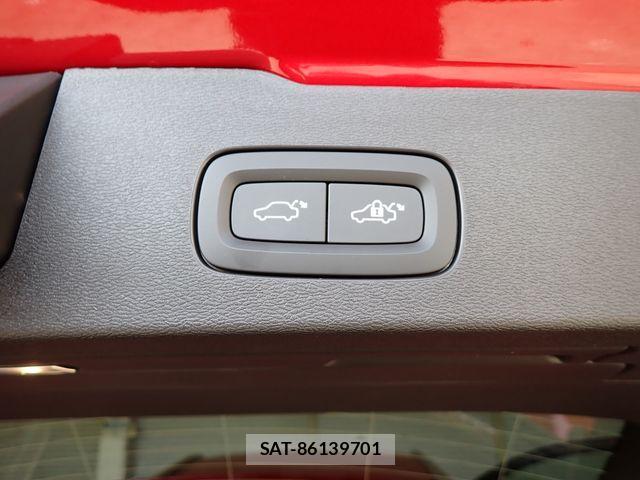 Volvo V60 2023-04 526555-21
