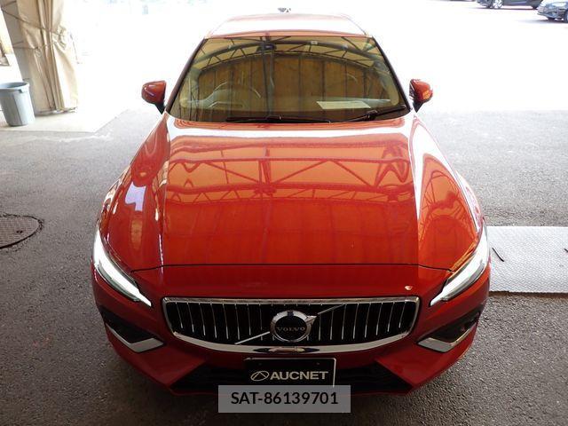 Volvo V60 2023-04 526555-4