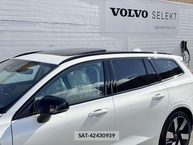 Volvo V60 2024-05 530908-12