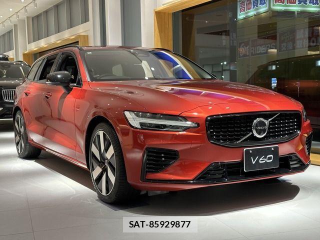 Volvo V60 2024-05 745189-0