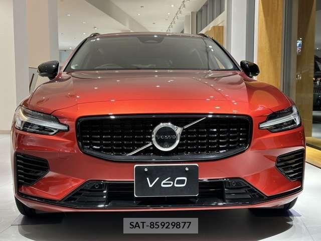 Volvo V60 2024-05 745189-1
