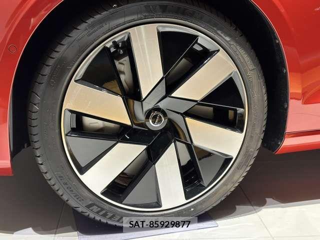 Volvo V60 2024-05 745189-8