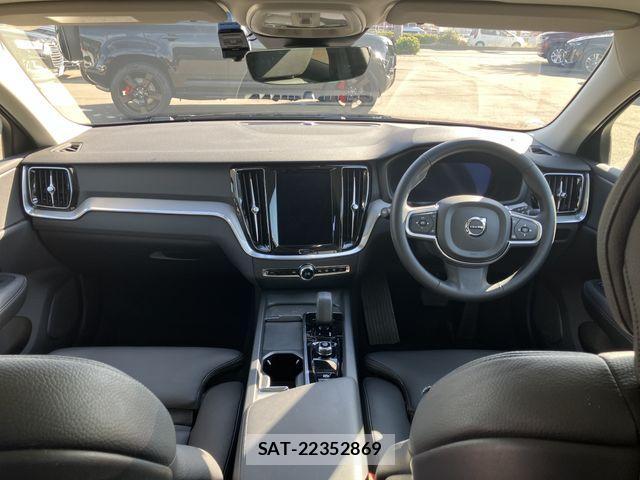 Volvo V60 2024-07 1490288-1