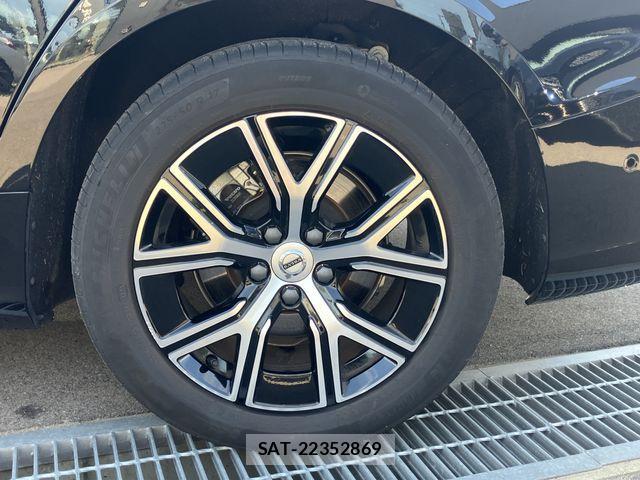 Volvo V60 2024-07 1490288-29