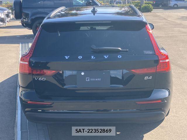 Volvo V60 2024-07 1490288-6
