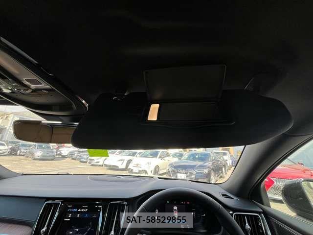 Volvo V60 2024-12 1695446-12