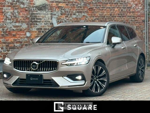 Volvo V60 2023-04 2010837-0