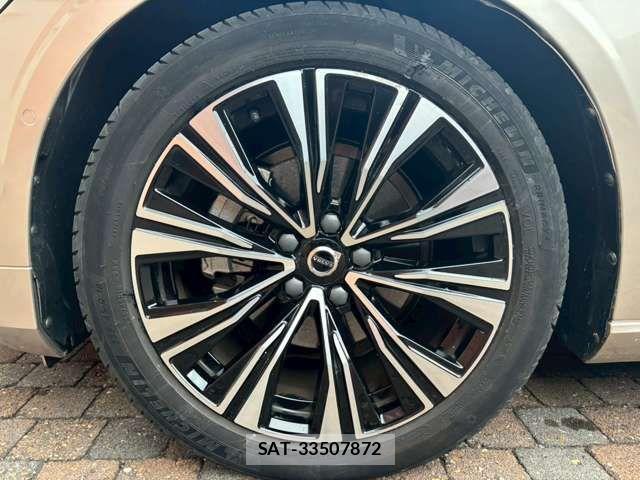 Volvo V60 2023-04 2010837-12