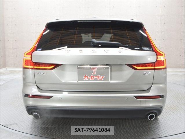 Volvo V60 2021-09 2680121-11