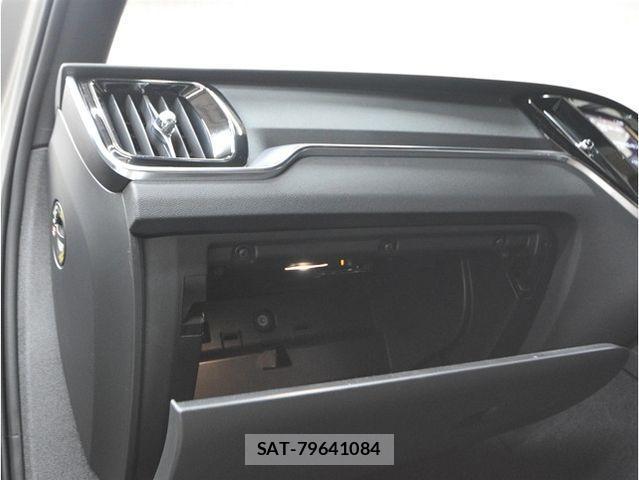 Volvo V60 2021-09 2680121-28
