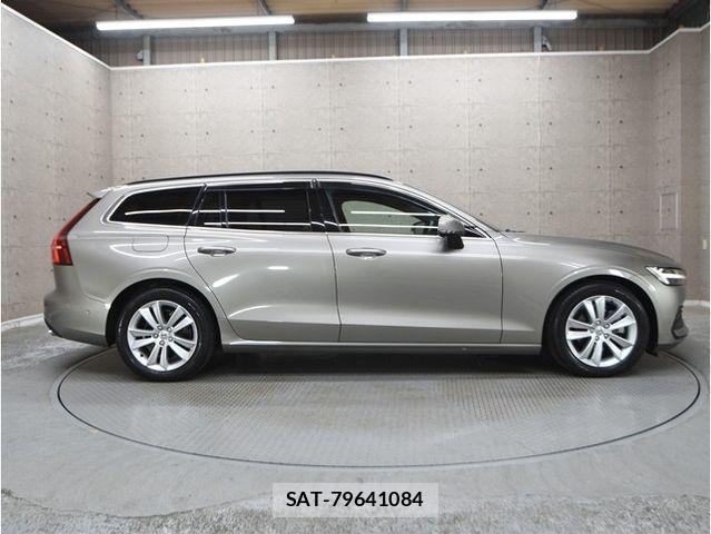 Volvo V60 2021-09 2680121-8
