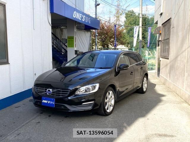 Volvo V60 2016-03 3017243-1