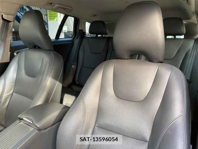 Volvo V60 2016-03 3017243-19