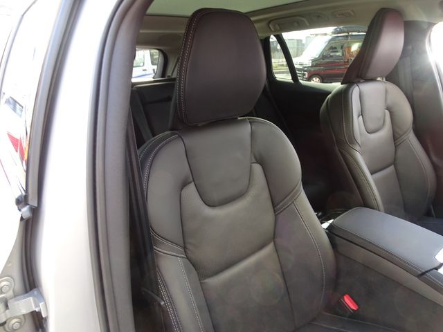 Volvo V60 2025-06 3686980-14