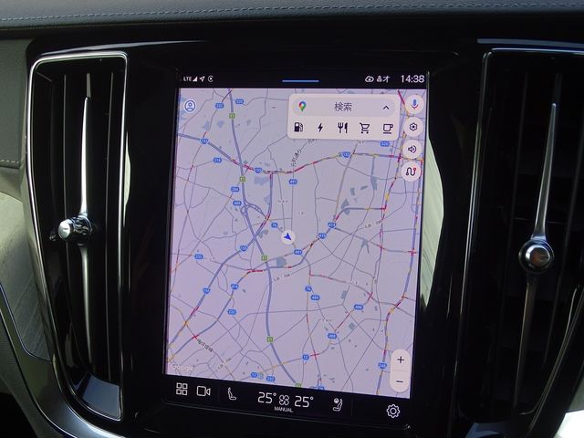 Volvo V60 2025-06 3686980-20