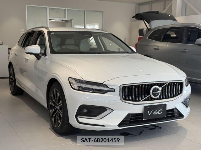 Volvo V60 2025-06 4051249-7