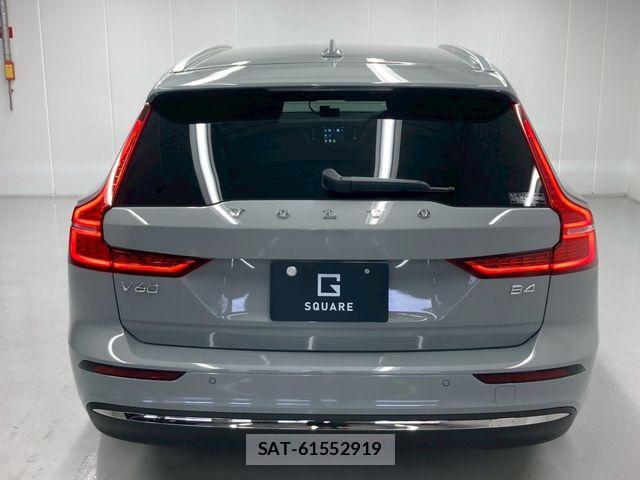 Volvo V60 2025-02 4604095-11