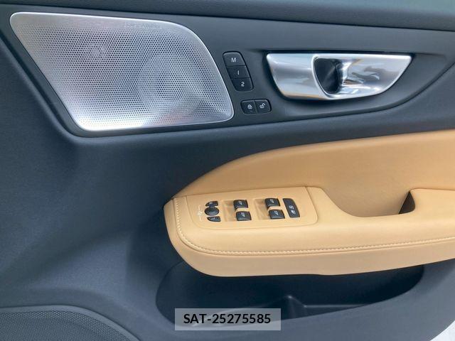 Volvo V60 2025-01 4604092-11