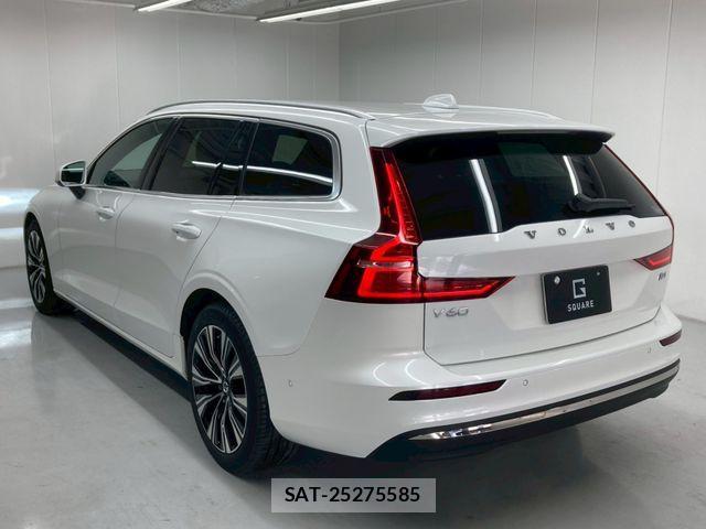 Volvo V60 2025-01 4604092-17